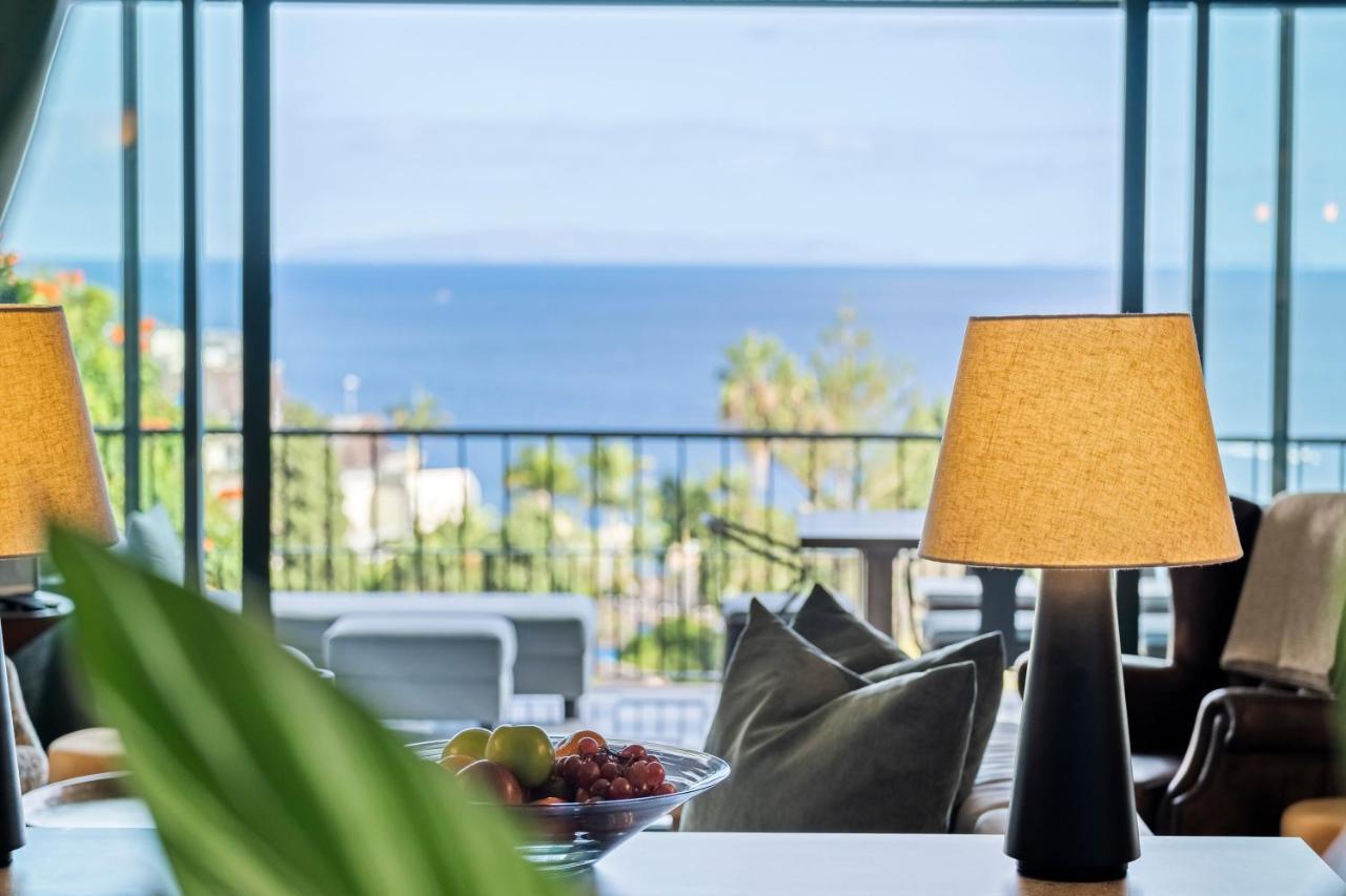 Luxury Oceanfront At Reid'S Gardens Apartment Funchal  Exterior photo
